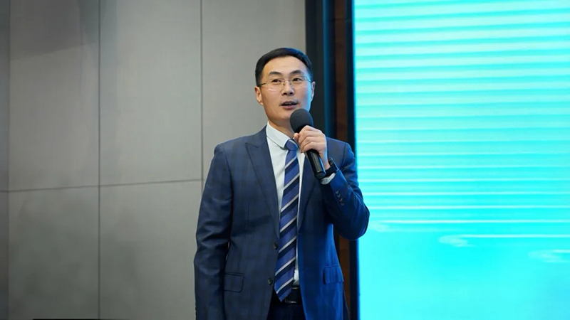 融智迭变 聚势拓新丨智慧产业集团2025年创新发展启动大会顺利召开 融智迭变 聚势拓新丨智慧产业集团2025年创新发展启动大会顺利召开