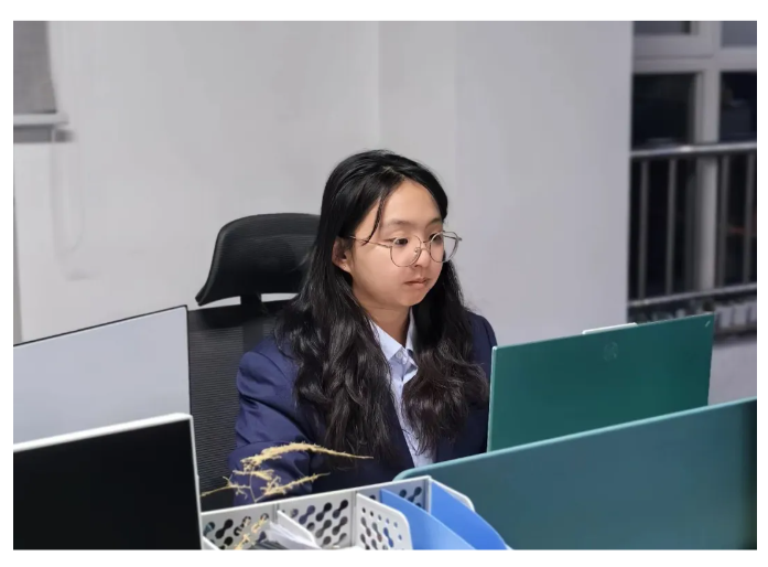 致敬文达通股份全体女职工 致敬文达通股份全体女职工