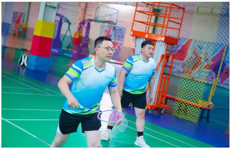 凝心聚力,“羽”你同行丨文达通股份“WIN羽毛球俱乐部”友谊赛顺利举办 凝心聚力,“羽”你同行丨文达通股份“WIN羽毛球俱乐部”友谊赛顺利举办